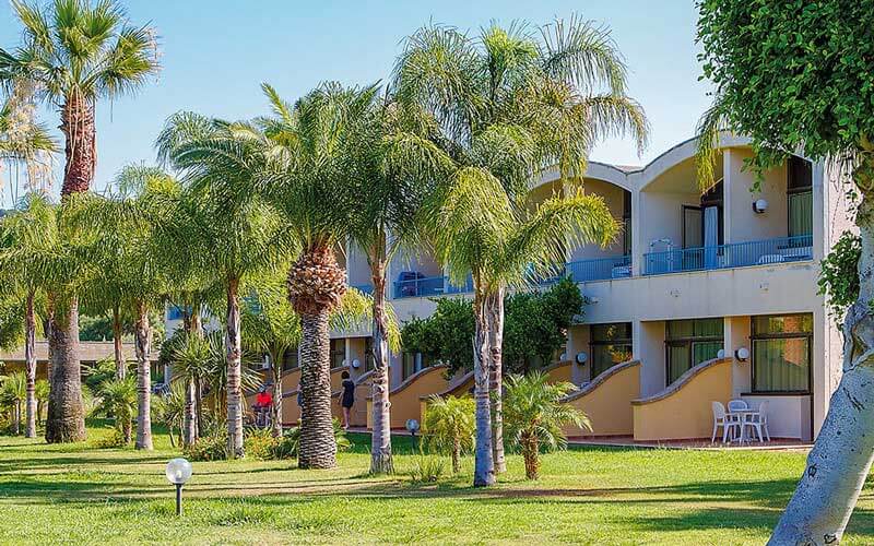 ALICUDI HOTEL CLUB
